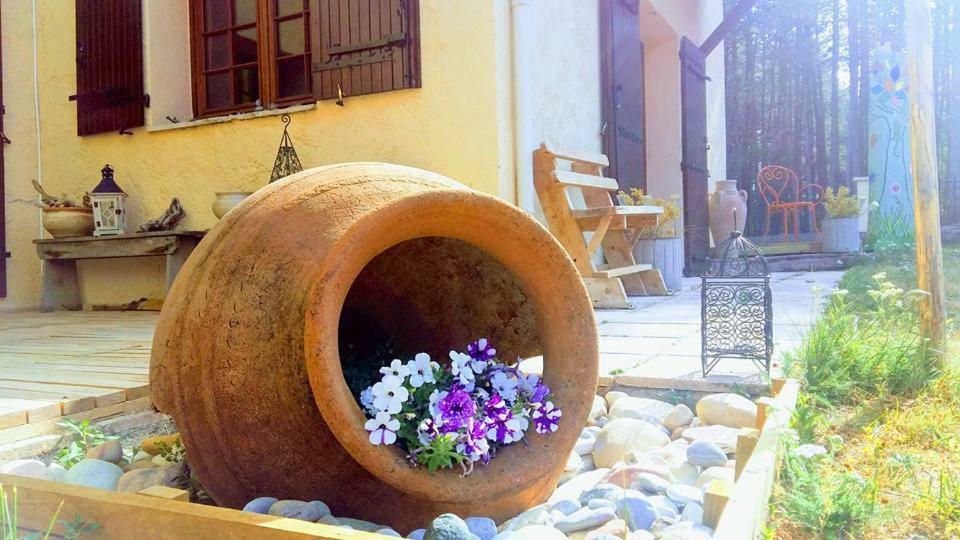 Clos De L'Artuby Valderoure Bagian luar foto